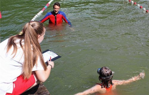 23 Schwimmabzeichen wurden am Tag „Audorf schwimmt – Tag des Abzeichen“ erworben.Foto re