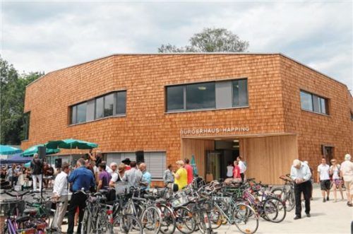 Das Bürgerhaus Happing: Treffpunkt, Begegnungsstätte, Kommunikationszentrum. Fotos re