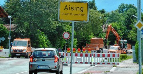 Die Aisinger Straße ist zwischen den Einmündungen Mangfallstraße und Grünfeldstraße noch bis Ende der Woche voll gesperrt. Foto Aerzbäck