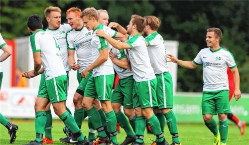 Die Reichertsheimer wollen in Forstinning wieder jubeln. Foto  cb