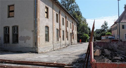 Eine Kostensteigerung ist bei der Sanierung des Bahnhofs zu erwarten. Foto Fleindl
