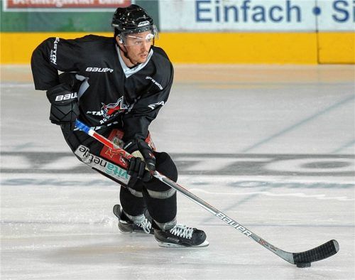 Fabian Zick ist einer von fünf Rückkehrern bei den Starbulls Rosenheim.Foto Ziegler