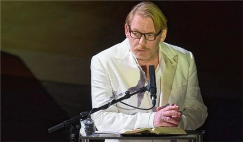 Fotografierverbot beim Gastspiel in Raitenhaslach: Ben Becker als Judas bei einem früheren Auftritt. Foto  dpa