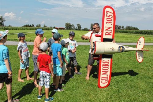 Ins Ferienprogramm Happing geflogen