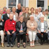 Schülertreffen ermöglicht Spende an evangelische und katholische Kirchengemeinde