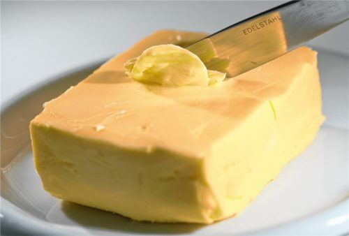 1,99 Euro kostet ein Stück Butter derzeit in der Regel im Supermarkt.Foto dpa