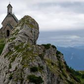 Eine Reise in die ewige Nacht