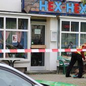 62-Jähriger erschießt zwei Männer in Kneipe