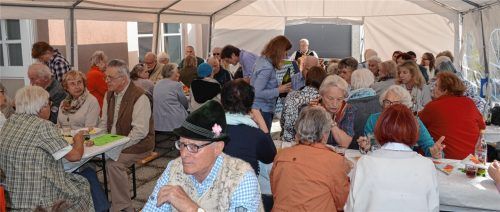 Bürgerhaus „Mangfalltreff“: Törggelen wieder ein großer Erfolg