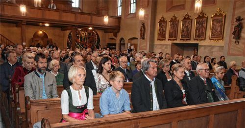 Ort der Stille direkt neben dem Festgelände: die Klosterkirche, wo alljährlich der Schausteller-Gottesdienst stattfindet.Fotos Ruprecht