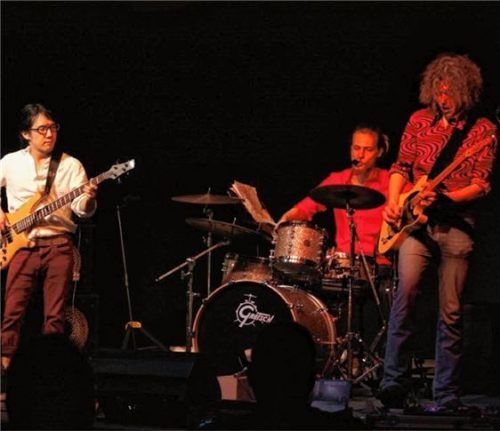 Rock ‘n‘ Roll trifft Punk: Die Berliner Formation „Not Really Blues Band“. Foto re