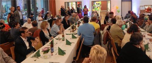 110 Freiwillige folgten der Einladung ins Bürgerhaus. Foto re