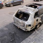 Schon wieder brennt ein Makler-Auto