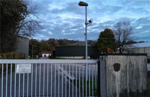 Die Raublinger Kläranlage von außen.Foto re
