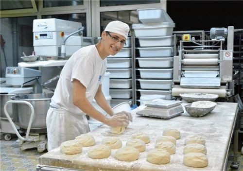 Ein handwerklicher Beruf: Bäcker. Foto handwerkskammer