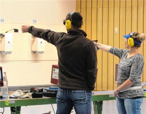 In den Disziplinen Luftpistole und Luftgewehr gibt es deutschlandweit jeweils fünf 2. Bundesligen.