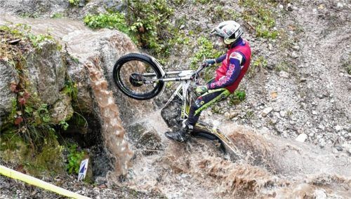 Jonas Widschwendter von der MTG Kiefersfelden wurde bei den ÖM-Trials in Kössen zweimal Zweiter der Meisterfahrer. Foto SCHMID