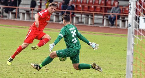 Markus Einsiedler, der früher auch schon für Burghausen spielte, erzielte zuletzt in Memmingen das 1860-Siegtor.Foto bz
