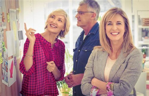 Nicht nur Kompetenz zählt – auch Attraktivität spielt eine Rolle für den beruflichen Erfolg. Es kann also lohnen, auf sein Äußeres zu achten. Foto  rgz/ATRO ProVita/Thinkstock