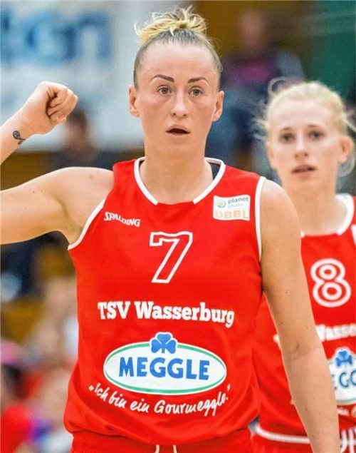 Santa Okocktye und die Wasserburger Damen mussten in Nördlingen die erste Niederlage hinnehmen.Foto Brei