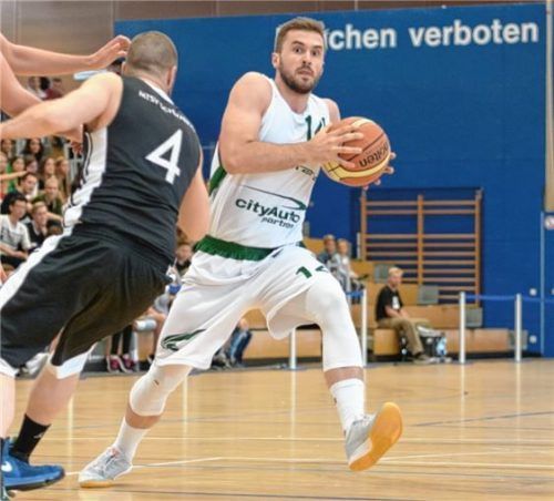 Shkelzen Bekteshi war mit 26 Punkten bester SBR-Werfer und zeigte seine große Qualität. Foto  Burger