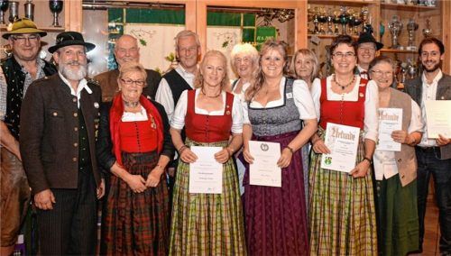 Zahlreiche Mitglieder der Schützengesellschaft wurden für ihre Verdienste ausgezeichnet.