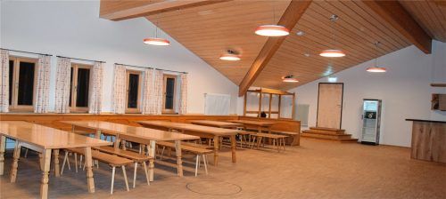 19 Monate dauerte die Generalsanierung: Unter anderem wurde der erforderliche Raumbedarf angebaut, das Dach neu eingedeckt, der Altbau aufwendig saniert und im technischen Bereich (Heizung, Lüftung, Sanitär) aufgerüstet.