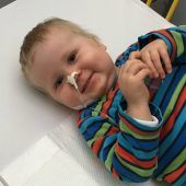 Raphael (2) kämpft um sein Leben