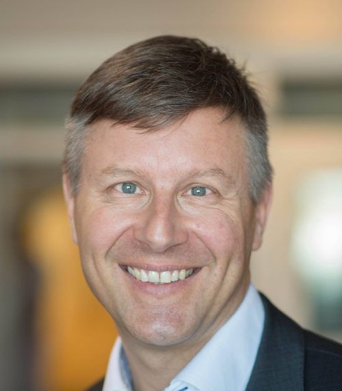 Der Arbeitsplatz als Psychofalle – im Interview erklärt Dr. Oliver Schwarz, warum die moderne ...