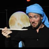 Eine Frau ist ein Mann ist eine Frau