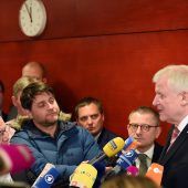 Seehofer deutet Rückzug an