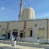 Blutbad unter betenden „Abtrünnigen“