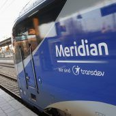 Regionalzüge fahren nach oben