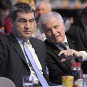 CSU regelt Seehofers Nachfolge  Söder vor dem Durchbruch
