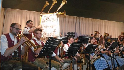 Auch Musikanten spielen mal gerne – was sie wollen und bringen den Dirigenten zur Weißglut.Fotos bac