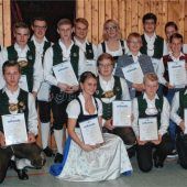 Auszeichnungen für den Nachwuchs und die „alten Hasen“ bei der Musikkapelle Rohrdorf