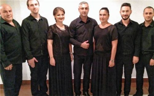 Das Ensemble „Hadilo“ wird auf der Amadeus-Bühne am 4. und 5. Dezember spielen. Foto re