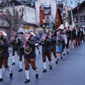 Durch Neuaufnahmen lebendig