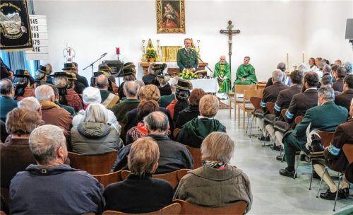 Der Krieg beginnt mit Worten, denen Taten folgen