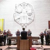 Chöre und Orgel jubeln