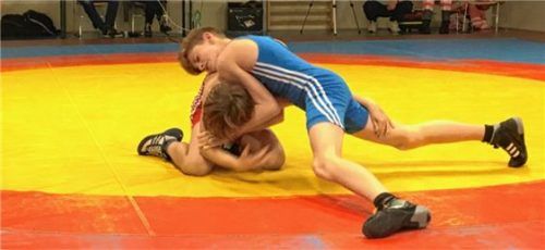 Die Feldkirchener Nachwuchsringer waren in den meisten Kämpfen obenauf.