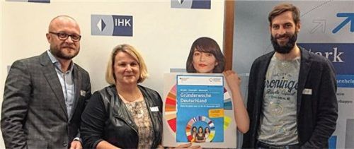 Erfahren im Onlinehandel: Christian Kramer, CIMA, Karin Stäbler von Reich Online Services und Johann Struck von „BücherJohann“.Foto  re