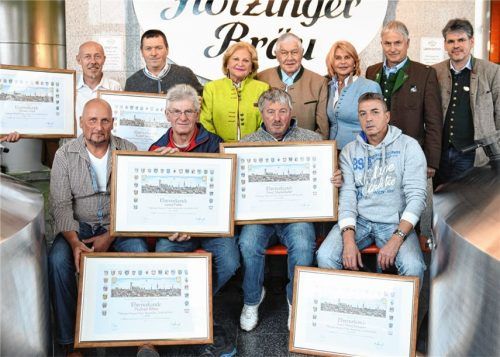 Flötzinger Bräu ehrt Betriebsjubilare