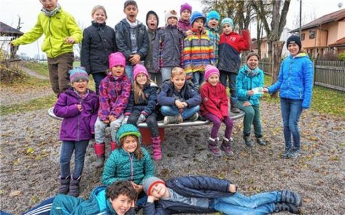 Freude über Spende der Frauengemeinschaft.Foto wolf