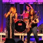 Fünf Hauptrollen auf der Bühne