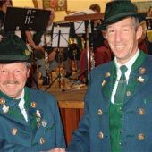 Hilger weiter an der Spitze