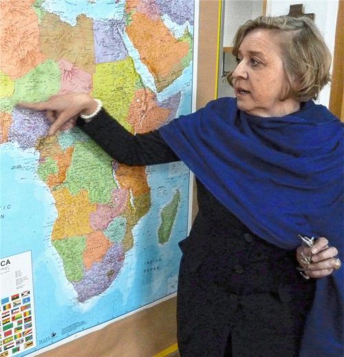 In Afrika gelten andere Werte. Die Ethnologin Dr. Kundri Böhmer-Bauer stellte sich in einem Seminar als „Übersetzerin“ zur Verfügung. Foto bi