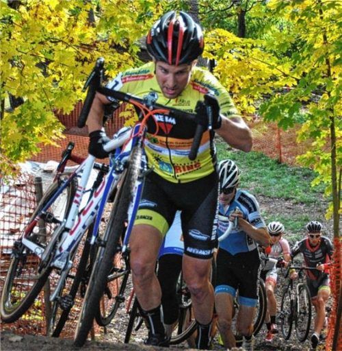 In der Rosenheimer Innflutmulde findet am kommenden Sonntag ein Crossrennen statt. Mit dabei sind viele einheimische Fahrer.
