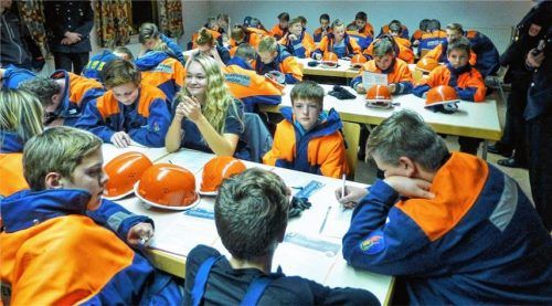 Inntaler Feuerwehrjugend-Wissenstest in Roßholzen
