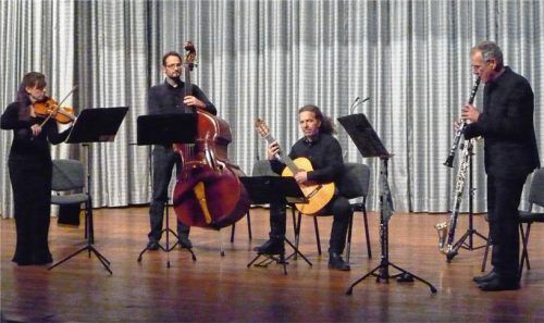 „Klezmotion“ spielt lebendige Musik, kommend aus dem Judentum.Foto Füchtner